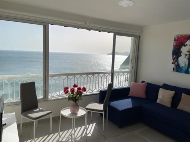 Precioso Apartamento A Estrenar En Primera Linea De Playa Benidorm Luaran gambar
